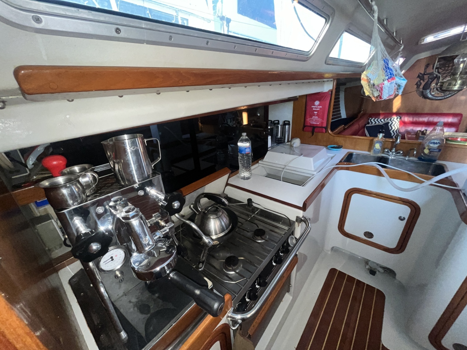 MEDUSA 52ft Santa Cruz Yacht For Sale