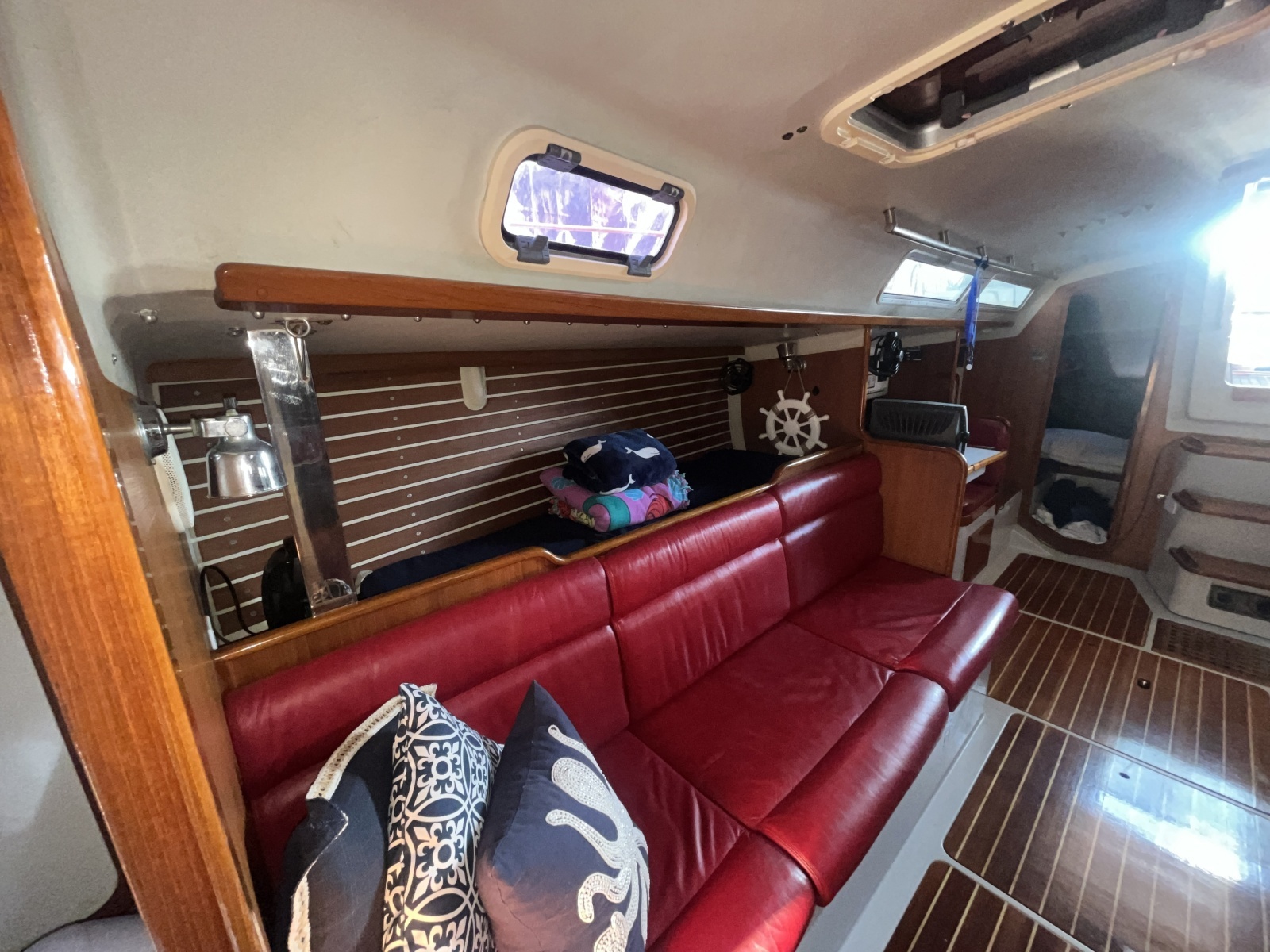 MEDUSA 52ft Santa Cruz Yacht For Sale