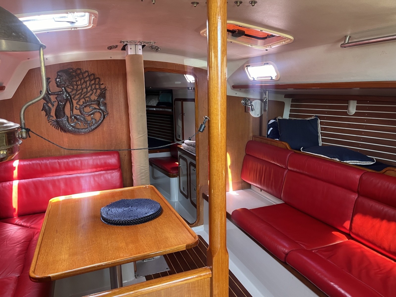 MEDUSA 52ft Santa Cruz Yacht For Sale