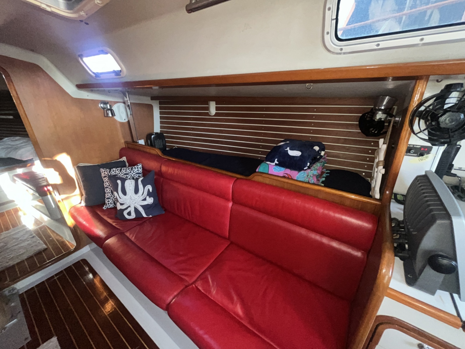 MEDUSA 52ft Santa Cruz Yacht For Sale