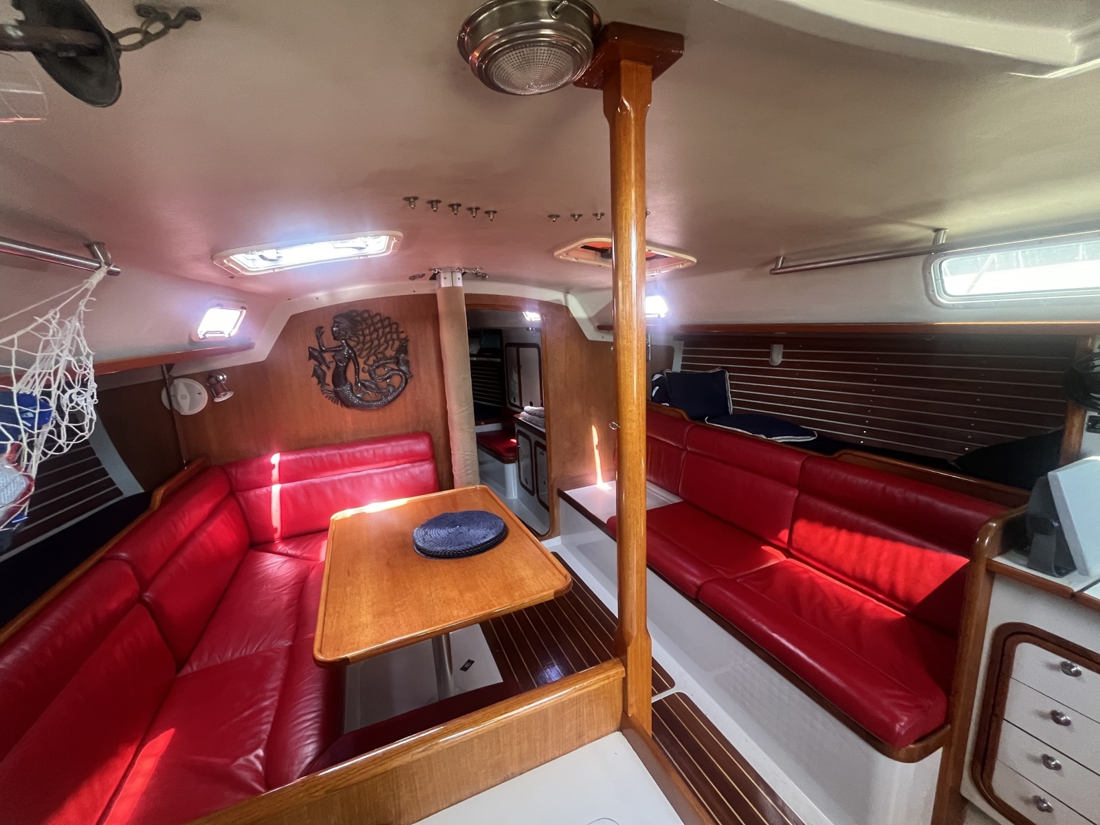 MEDUSA 52ft Santa Cruz Yacht For Sale