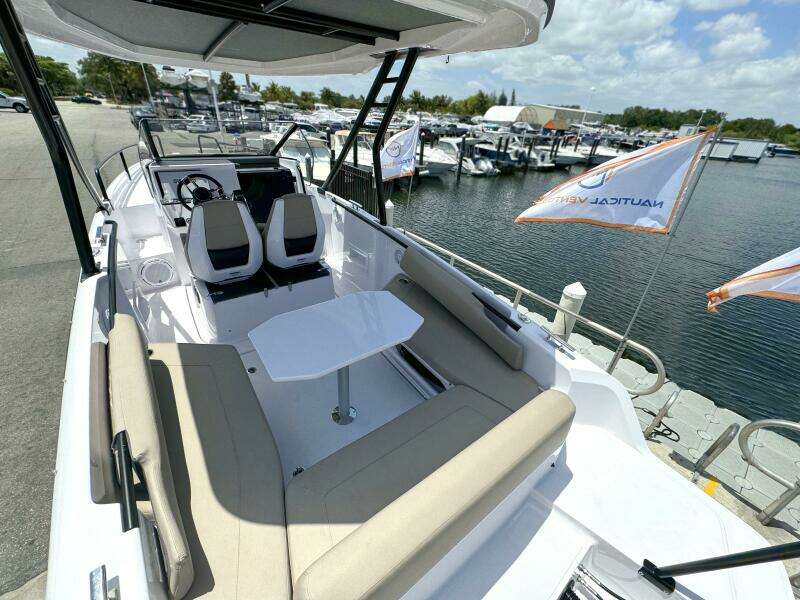 25ft Axopar Yacht For Sale