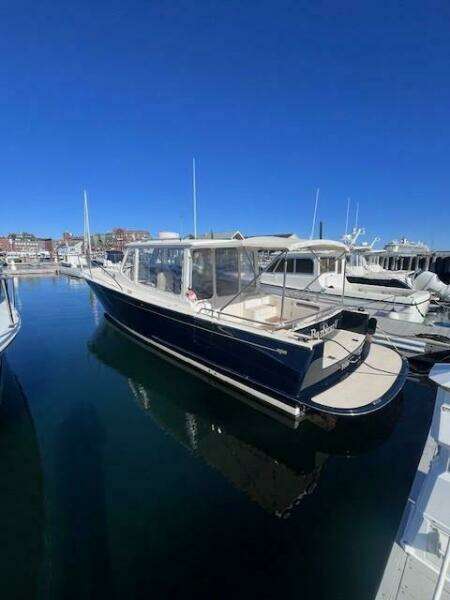 Barbican V 36ft MJM Yacht For Sale