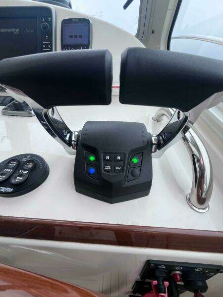 Barbican V 36ft MJM Yacht For Sale