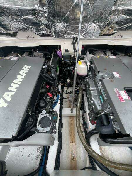 Barbican V 36ft MJM Yacht For Sale