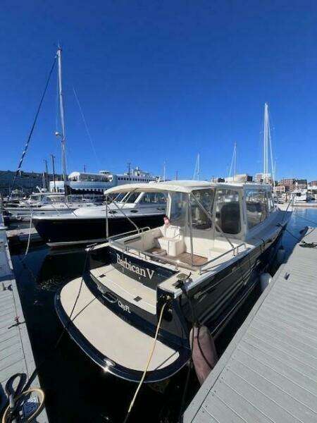 Barbican V 36ft MJM Yacht For Sale