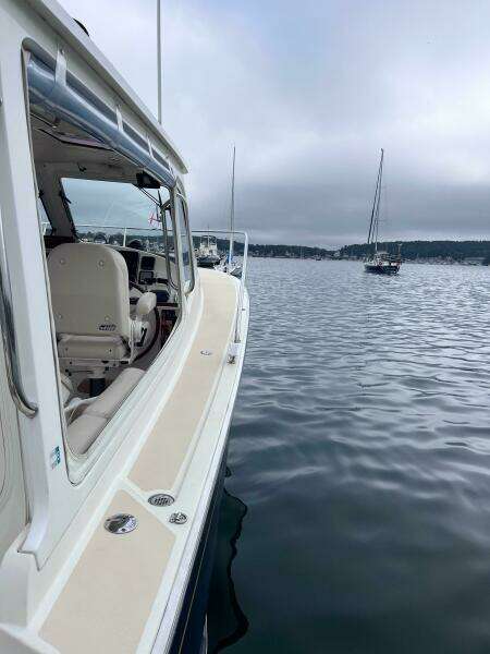 Barbican V 36ft MJM Yacht For Sale