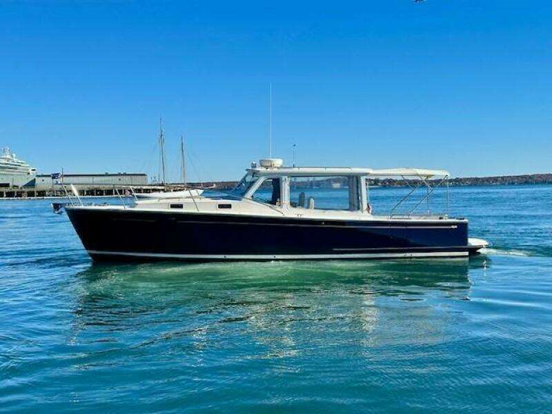 Barbican V 36ft MJM Yacht For Sale
