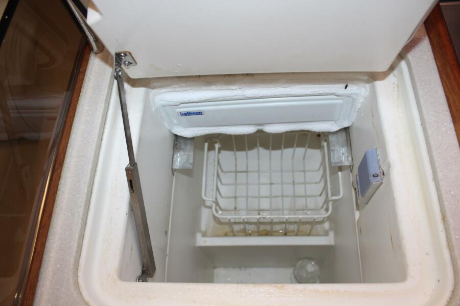 2012 Catalina 355