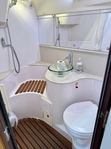 2012 Catalina 355