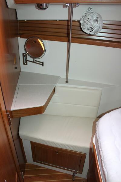 2012 Catalina 355