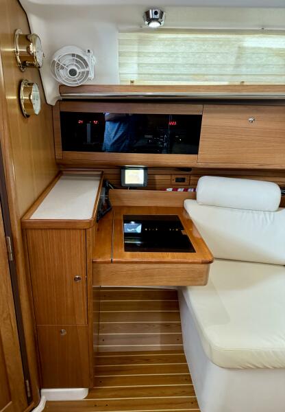 2012 Catalina 355