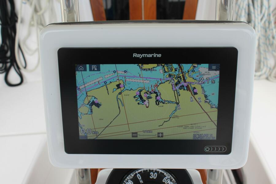 2012 Catalina 355