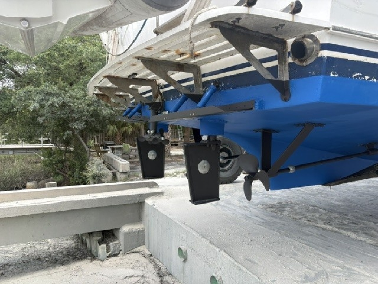 1985 DeFever 40 Offshore Cruiser