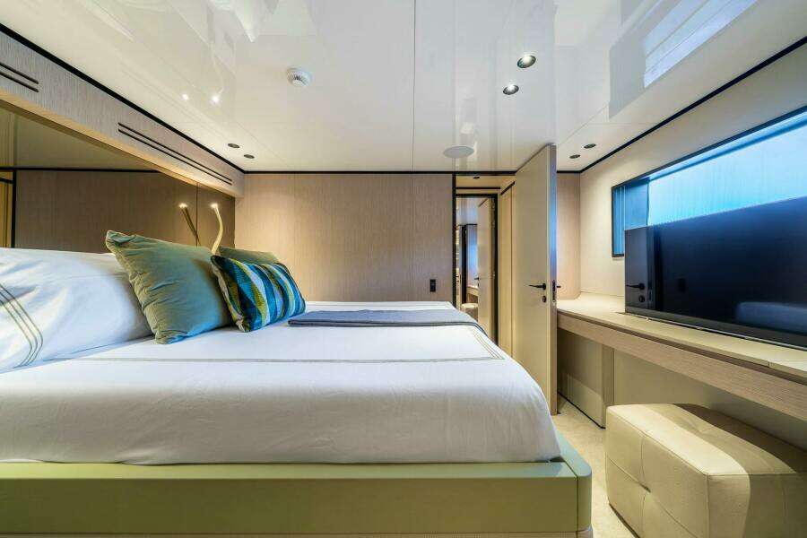 ACALI 91ft Wider Yachts Yacht For Sale