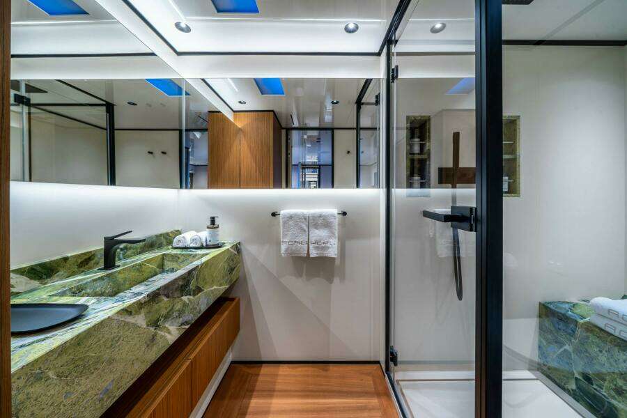 ACALI 91ft Wider Yachts Yacht For Sale