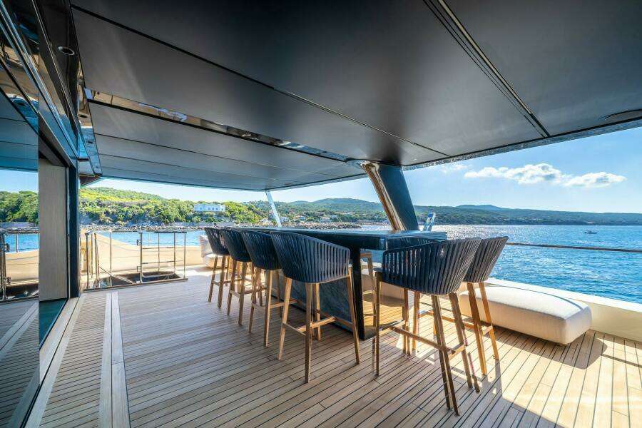 ACALI 91ft Wider Yachts Yacht For Sale