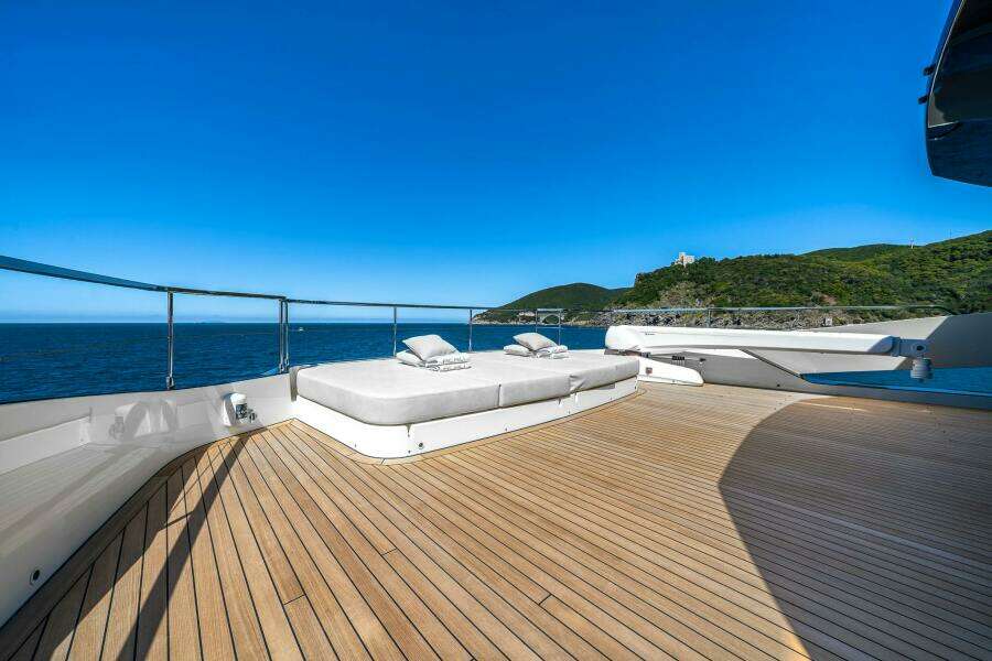 ACALI 91ft Wider Yachts Yacht For Sale