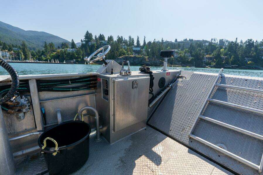 Hatch 36ft Munson Yacht For Sale