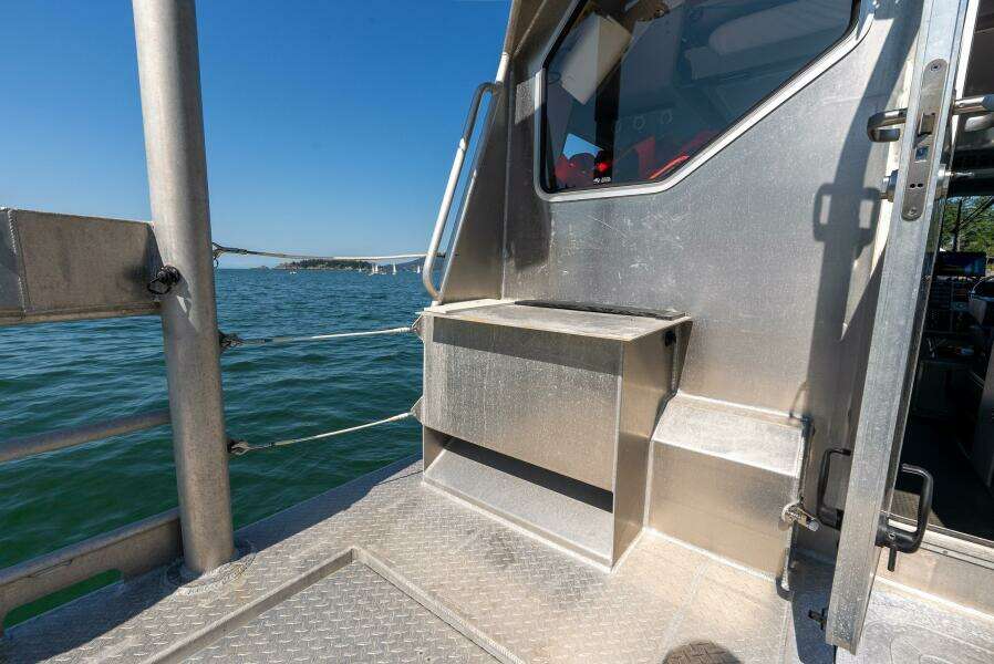 Hatch 36ft Munson Yacht For Sale