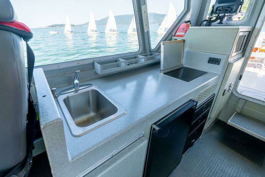 Hatch 36ft Munson Yacht For Sale