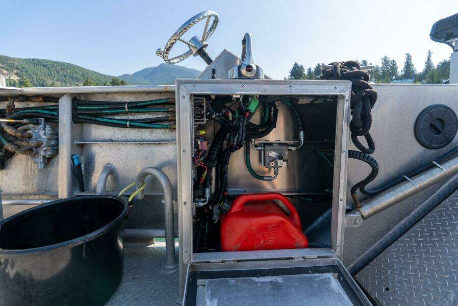 Hatch 36ft Munson Yacht For Sale