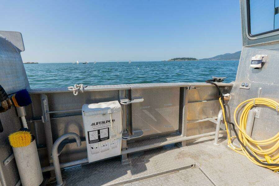 Hatch 36ft Munson Yacht For Sale