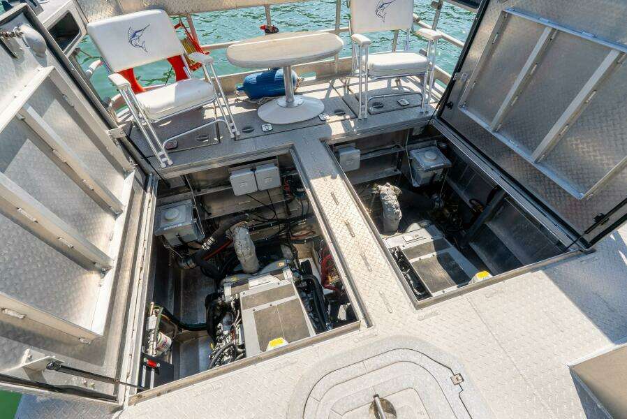 Hatch 36ft Munson Yacht For Sale
