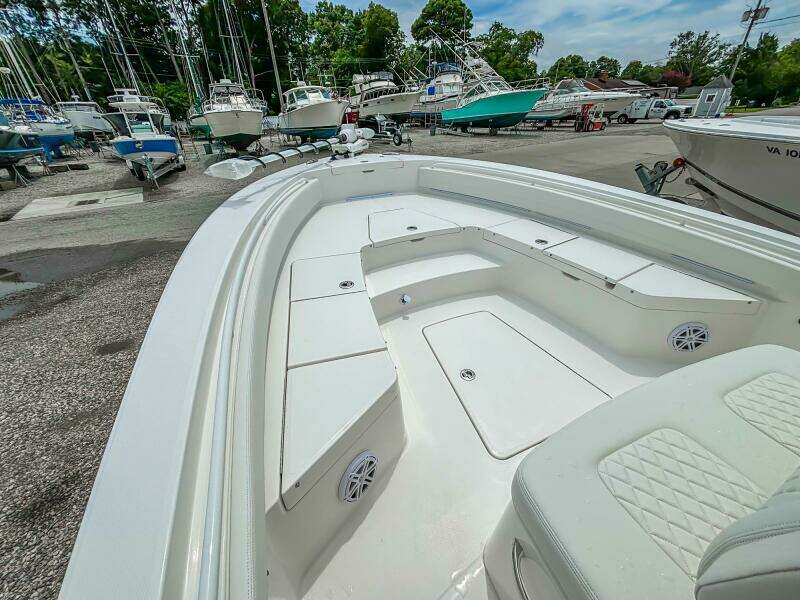 In Stock 26ft Regulator Yacht For Sale