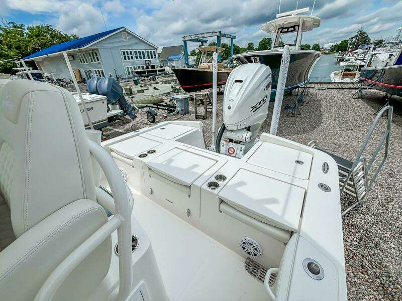 In Stock 26ft Regulator Yacht For Sale