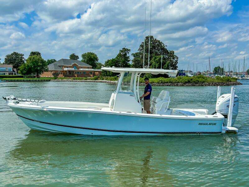 In Stock 26ft Regulator Yacht For Sale