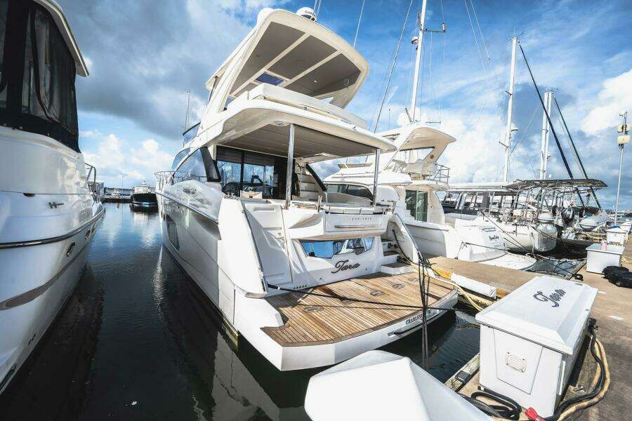 TARA 50ft Absolute Yacht For Sale