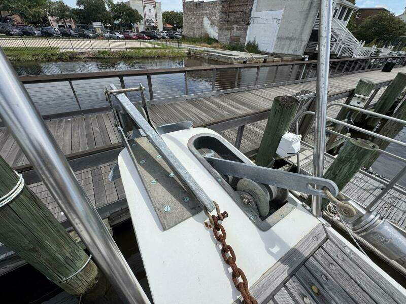 Carolina Breeze 42ft Grand Banks Yacht For Sale