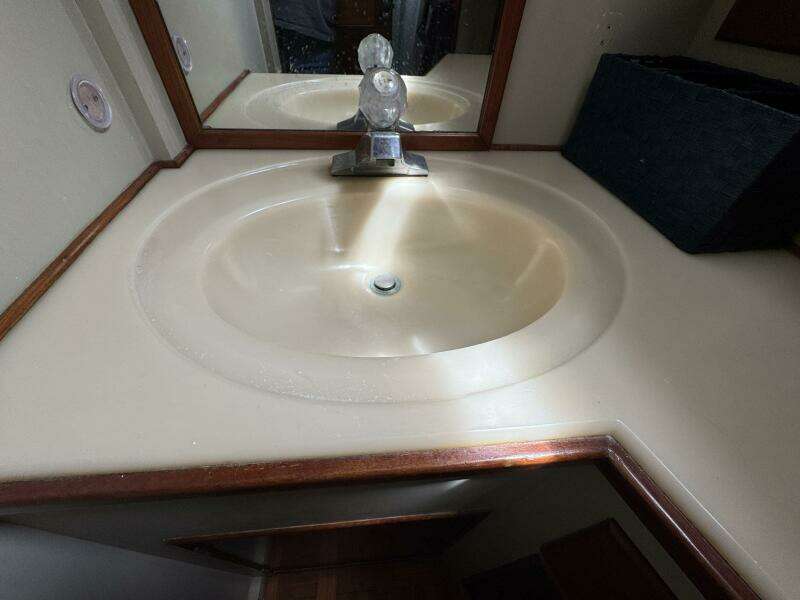 Carolina Breeze 42ft Grand Banks Yacht For Sale
