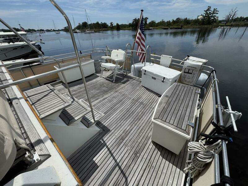 Carolina Breeze 42ft Grand Banks Yacht For Sale
