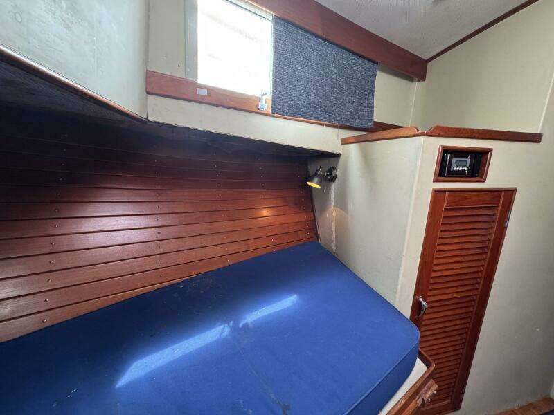 Carolina Breeze 42ft Grand Banks Yacht For Sale