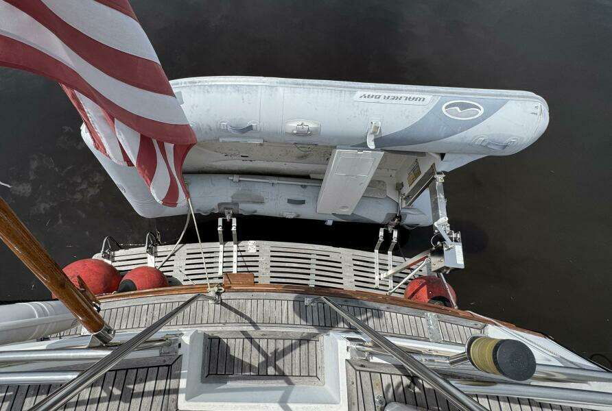 Carolina Breeze 42ft Grand Banks Yacht For Sale