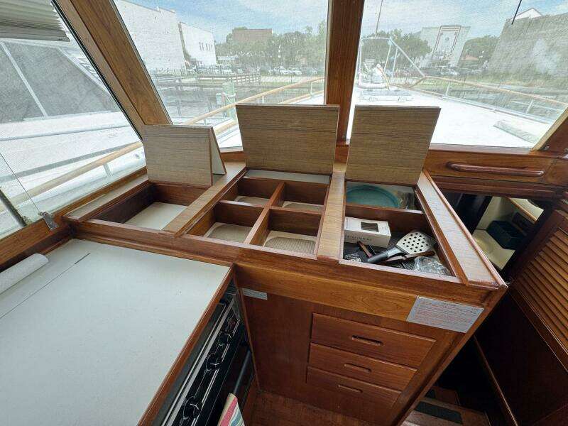 Carolina Breeze 42ft Grand Banks Yacht For Sale