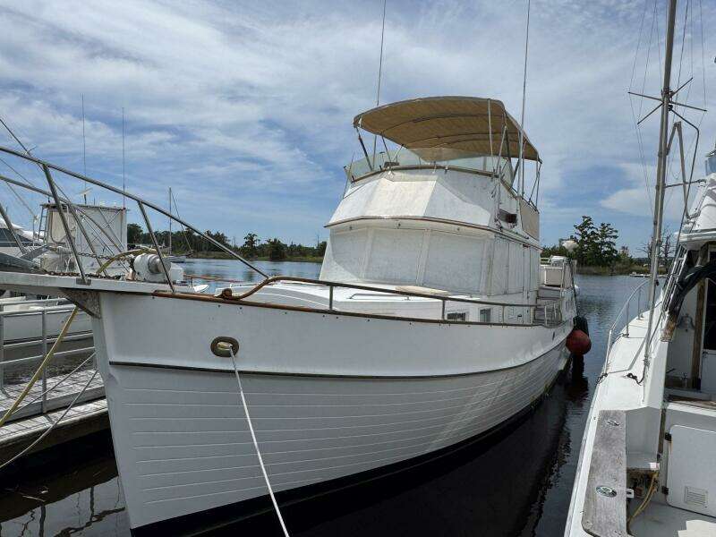 Carolina Breeze 42ft Grand Banks Yacht For Sale
