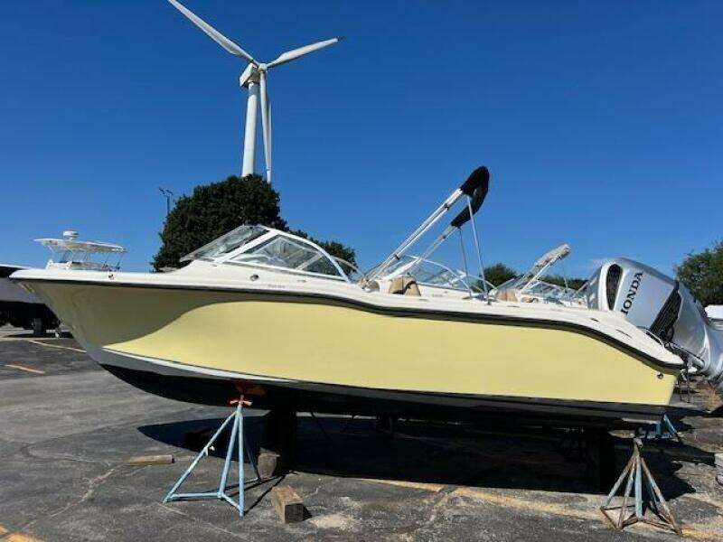 Ocean Suite  24ft Key West Yacht For Sale