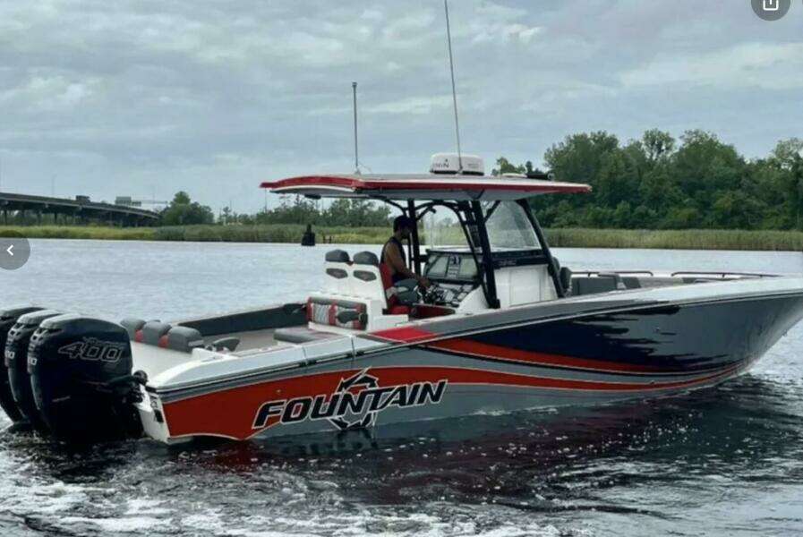 38ft Fountain Yacht For Sale