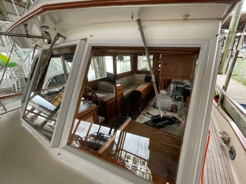 1986 Grand Banks