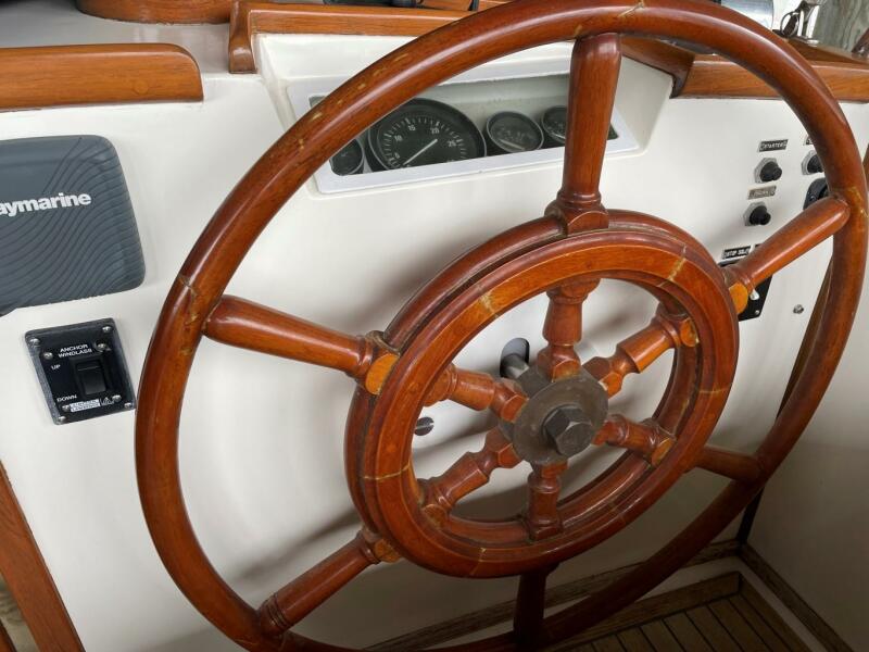 1986 Grand Banks