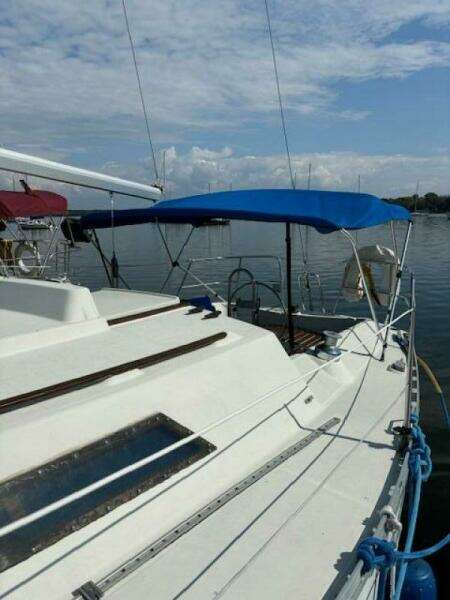 BIMINI 32ft Beneteau Yacht For Sale