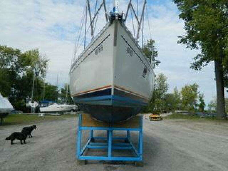 BIMINI 32ft Beneteau Yacht For Sale