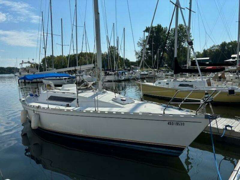 BIMINI 32ft Beneteau Yacht For Sale