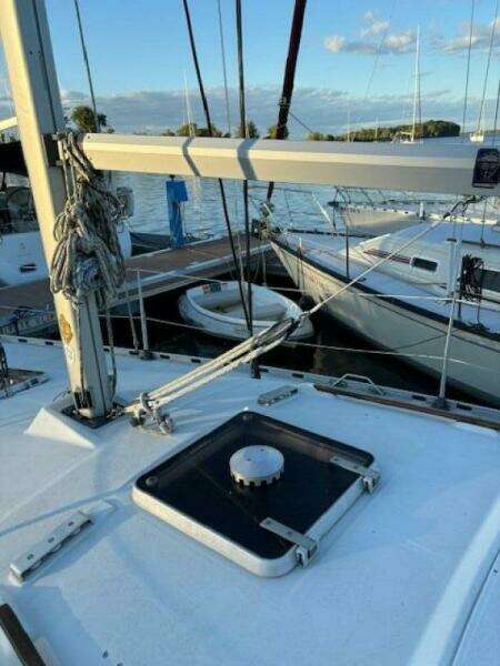 BIMINI 32ft Beneteau Yacht For Sale