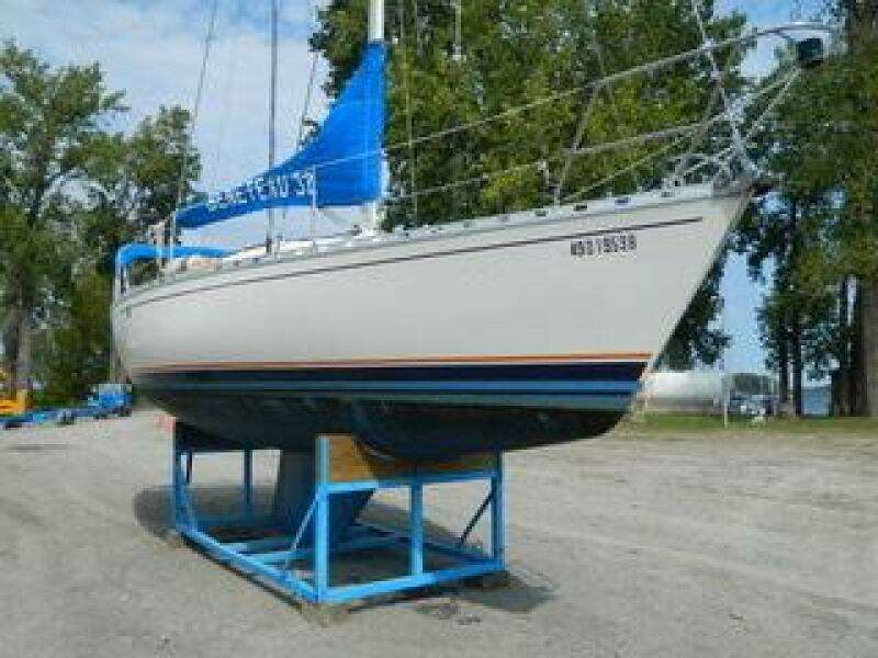 BIMINI 32ft Beneteau Yacht For Sale