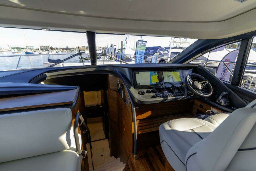 Princess V55 55ft Princess Yacht For Sale