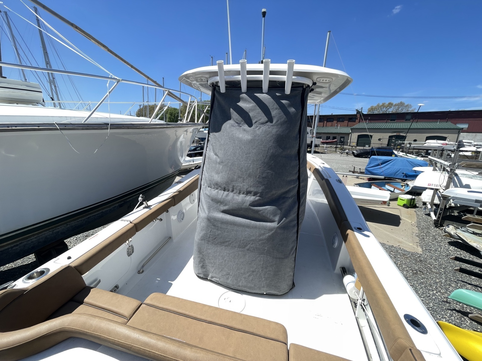 26ft Sea Hunt Yacht For Sale